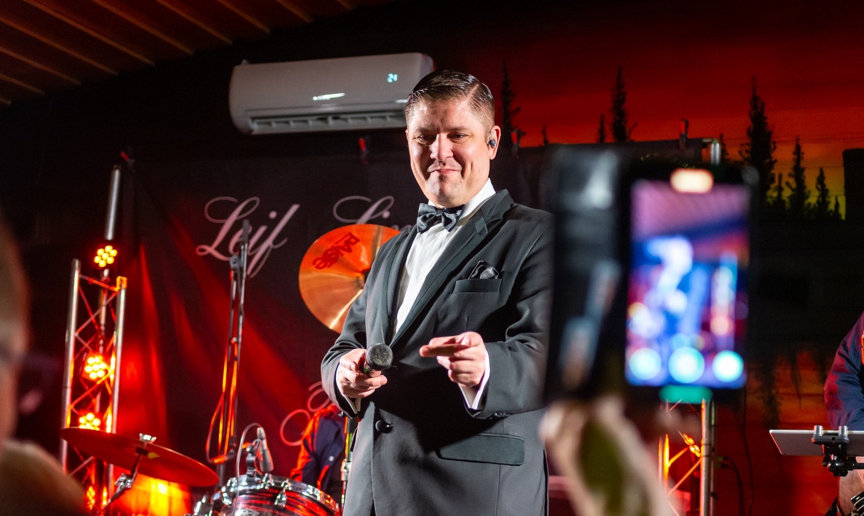 Ke 13.8 klo 19.30 Leif Lindeman & Rosette sekä Yötaivas + karaoke