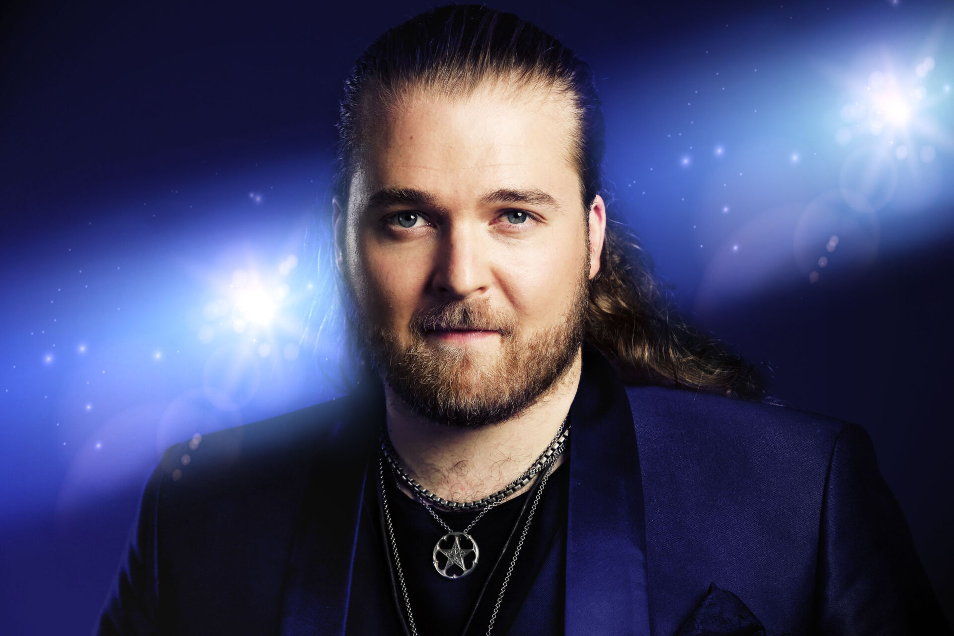 La 14.6 klo 19.30 Teemu Roivainen & Energia sekä Marjo & Maestrot + karaoke