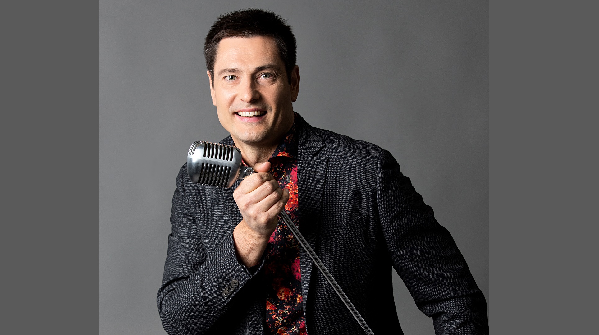 Pe 20.6 klo 19.30 JUHANNUSAATTONA Tomi Markkola & Kipinä sekä Ne Toiset + karaoke